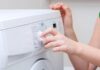 5 έξυπνα tips για να χρησιμοποιείτε σωστά το πλυντήριο ρούχων