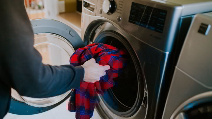 8 αντικείμενα που δεν πρέπει να μπαίνουν στο στεγνωτήριο