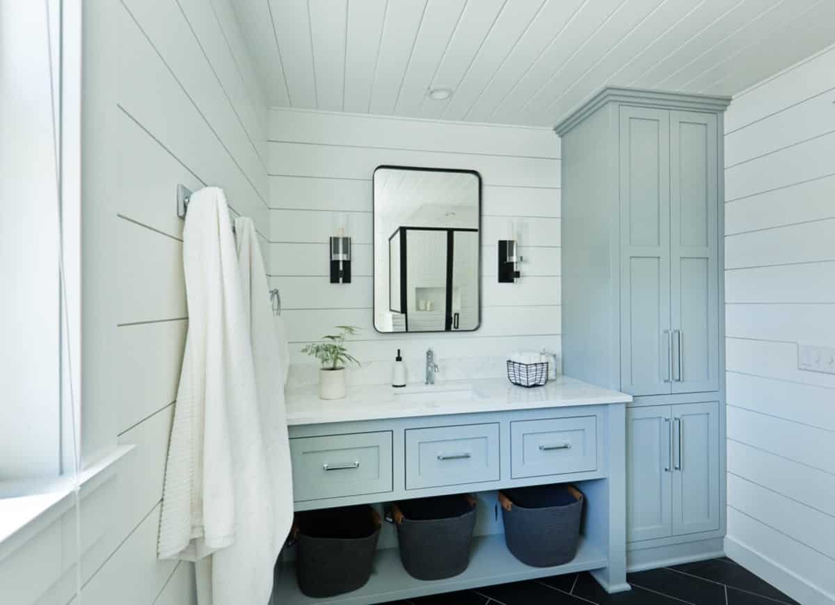 11 πράγματα που δεν πρέπει να αποθηκεύονται στο μπάνιο