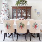 15 απίθανες ιδέες για να στολίσουμε τις καρέκλες για το το χριστουγεννιάτικο τραπέζι