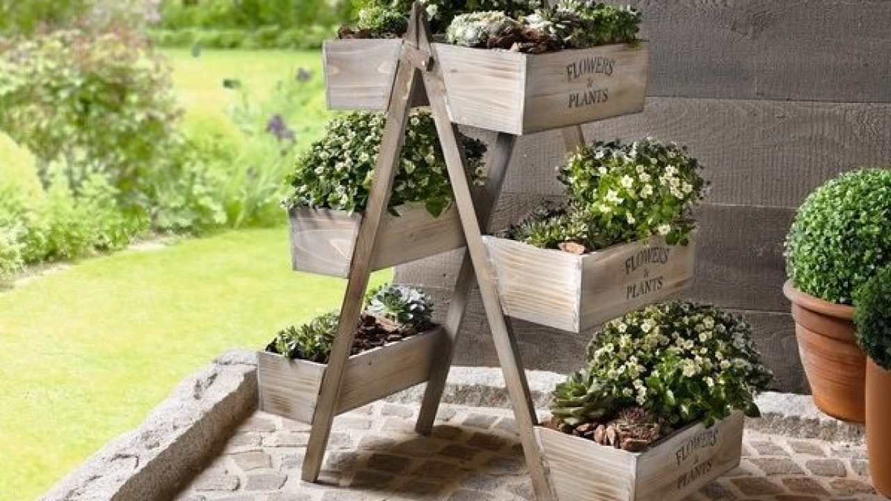 20 εκπληκτικές ιδέες για να μετατρέψετε μια παλιά ξύλινη σκάλα σε μια όμορφη διακόσμηση με λουλούδια για τον κήπο και το μπαλκόνι