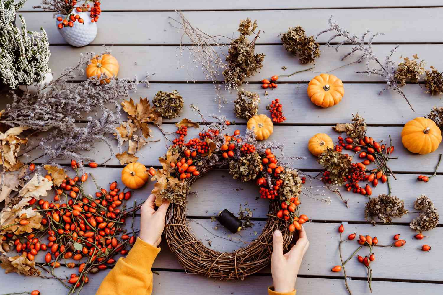15 καταπληκτικές DIY ιδέες για να διακοσμήσετε το σπίτι σας με φθινοπωρινά στεφάνια