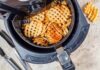 7 τρόφιμα που δεν πρέπει ποτέ να βάζετε στο air fryer